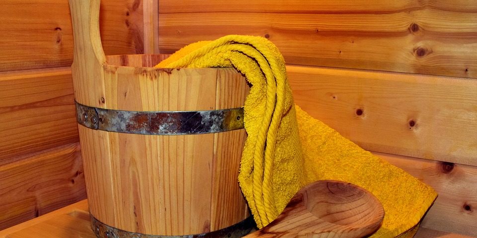 https://www.achatsauna.com/wp-content/uploads/2018/04/diffrences-sauna-sec-sauna-humide-960x480.jpg
